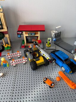 lego city 60200 - 3