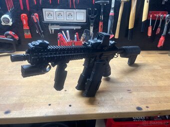 Všechno musí pryč. - 3