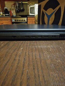 Lenovo Legion 5 • Ryzen 5 5600H • RTX 3050 • 16 GB RAM • 512 - 3