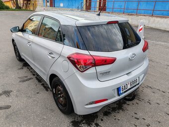 Hyundai i20 - 3