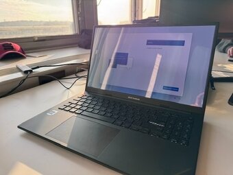 Prodám ASUS Vivobook S BAPE Edition - 3