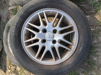 Alu kola Ford R15 - 3