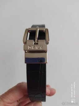NOVÝ KOŽENÝ  PÁSEK,  zn. DKNY - 3