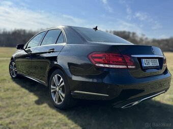 MB E 220 Diesel, 2015, 105 000 km, couvací kamera - 3