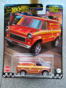 HOT WHEELS PREMIUM CELOKOVY - 3