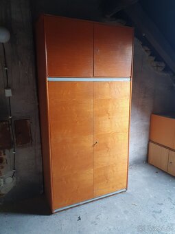 Daruji za odvoz šest skříní - inzerát platí do smazání - 3