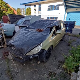 Opel Corsa 1.2i automat na díly - 3