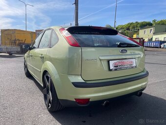 Ford Focus, 1,6 85 KW, GHIA - 3