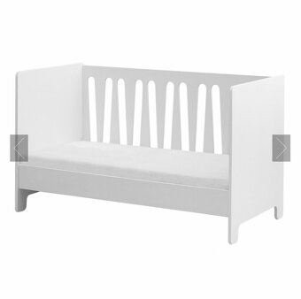 Designová postýlka MOON PINIO 140x70 - 3