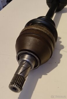 Opel Zafira 1,6 16V 1999, X16XEL, poloosa, hnací hřídel prav - 3