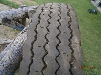 pneu 8,25x20 - 3