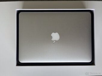 MacBook Pro 13,3" (2015) – 256 GB, CZ klávesnice - 3