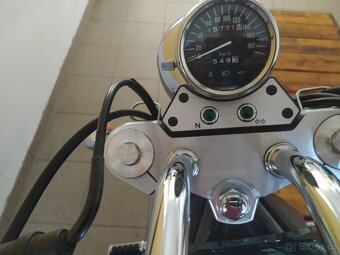 Suzuki Marauder VS 800 - 3