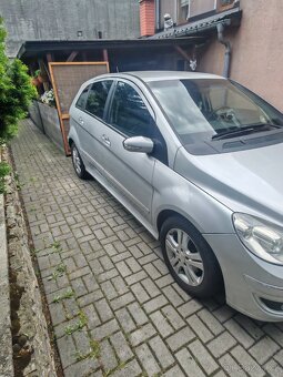 Mercedes B 180 CDI, r.v. 2007, najeto 228000 km - 3