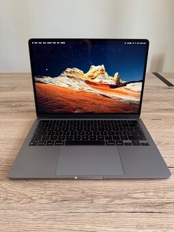 Apple MacBook Air 13,6" / M3 / 16GB / 256GB / vesmírně šedý - 3
