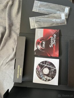 Asus ROG STRIX-GTX1060-O6G-GAMING - 3
