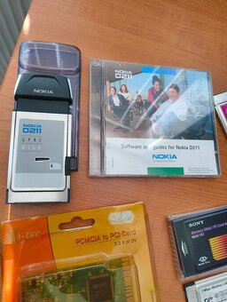 8x PCMCIA karty (LAN, WiFi apod...) + PMCIA na PCI - 3