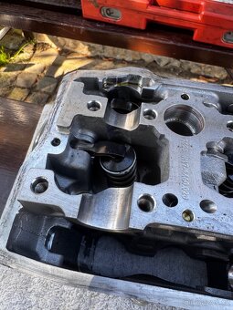 Hlava Husqvarna FC 250 2025 - 3