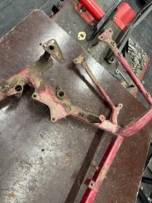 Predám RÁM, kostra motocyklu JAWA 250/353, krivý - 3