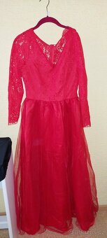 Luxusní červené krajkové šaty S - 3