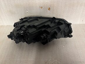 Pravý světlomet Škoda Octavia IV - 3