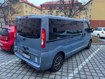 Opel Vivaro 2.5cdti long - 3