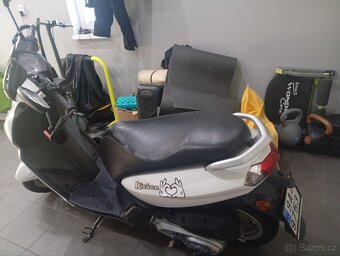 Peugeot kisbee 100 - 3