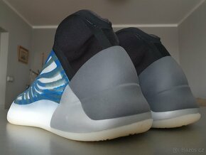 Adidas Yeezy Quantum “Frozen Blue” - 3