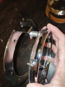 UNI drzak svetel - 3