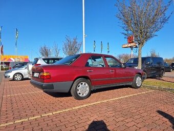 Mercedes-Benz W124 - 3