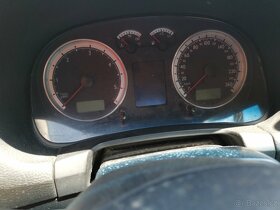 Prodám díly na golf 4 1,9 tdi 74kw - 3
