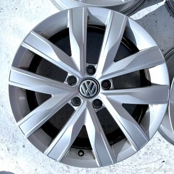 ORIGINÁLNÍ ALU VW T-ROC PASSAT TIGUAN GOLF 17" 5X112 - 3