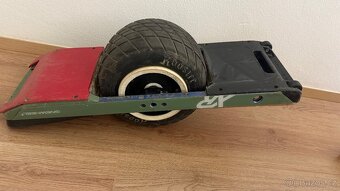 Onewheel+ XR (verze 4209) s rozšířenou baterií - 3