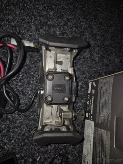 Navigace Garmin Zumo XT PRO Europe45 + Zamykatelný držák - 3