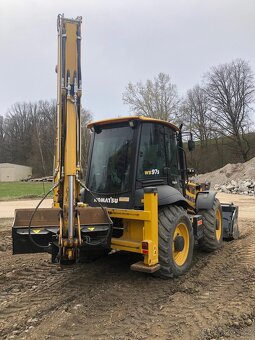 Traktorbagr Komatsu - 3