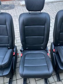 VW Sharan 7N druhá řada s airbagy - 3