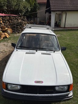 Škoda 105L - 3