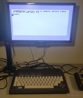 Commodore Plus/4 v původní krabici s příslušenstvím - 3