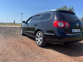 Volkswagen passat B6- Navigace,kamera,kůže - 3