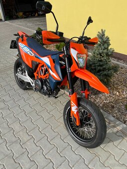 KTM 690 SMC R - 3