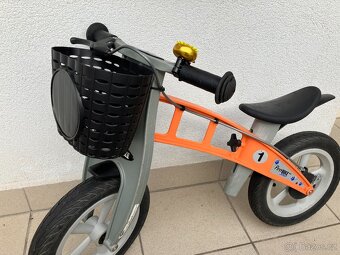 first bike + košík a zvonek plus vesta - 3