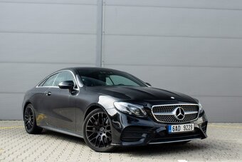 Mercedes-Benz E 300 Coupé - 3