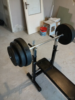 Lavice a dvourucni cinka na posilovani Bench press - 3