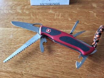 Nože Victorinox, Joker - 3