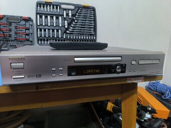 Onkyo - 3