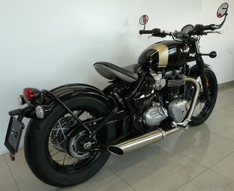 Triumph Bonneville Bobber 2020 - 3