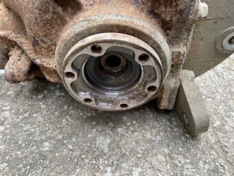 Diferenciál BMW X3 E83 zadní - 3