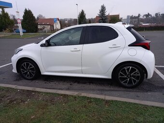 Toyota Yaris 1.5 HYBRID ,zakoupeno v ČR - 3