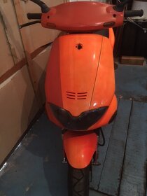 prodám skútr gilera runner - 3