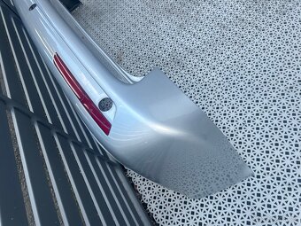 Zadni naraznik VW T6 stribrny - 3